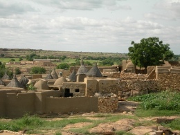 Hôtel - Campement à Sangha – Vue de loin - Autre Mali